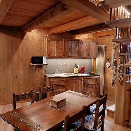 Holiday home Lou Refuge Dal Cervou Prazzo